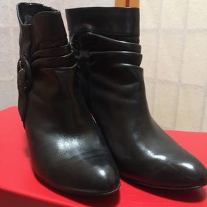 Buckle detail booties